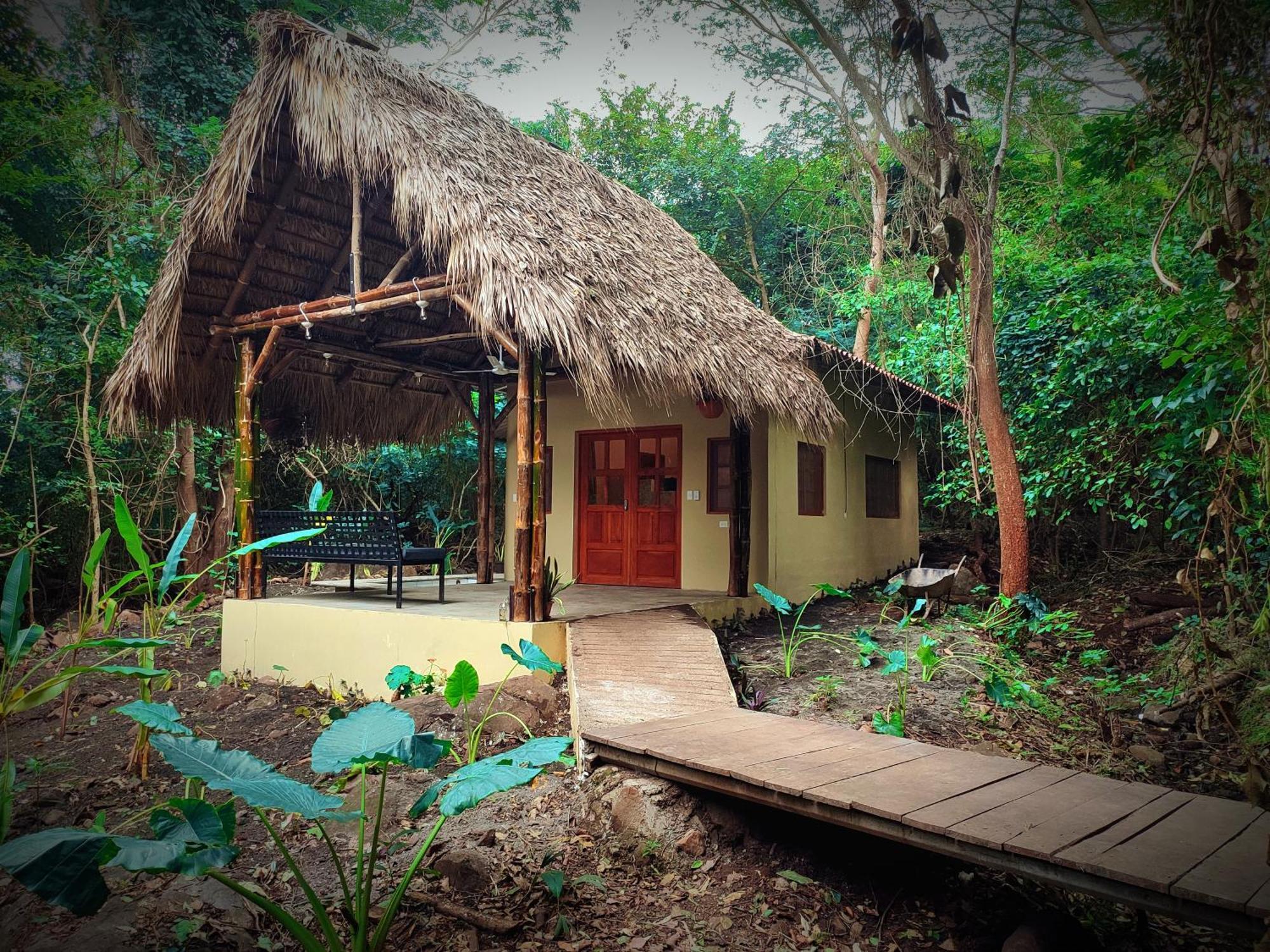 Raindance Hostel Santa Cruz Εξωτερικό φωτογραφία